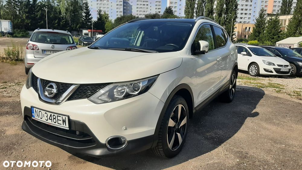 Nissan Qashqai 1.5 dCi DPF 360 - 1