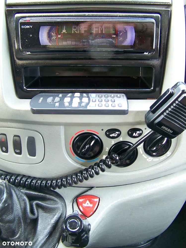 Opel VIVARO - 37
