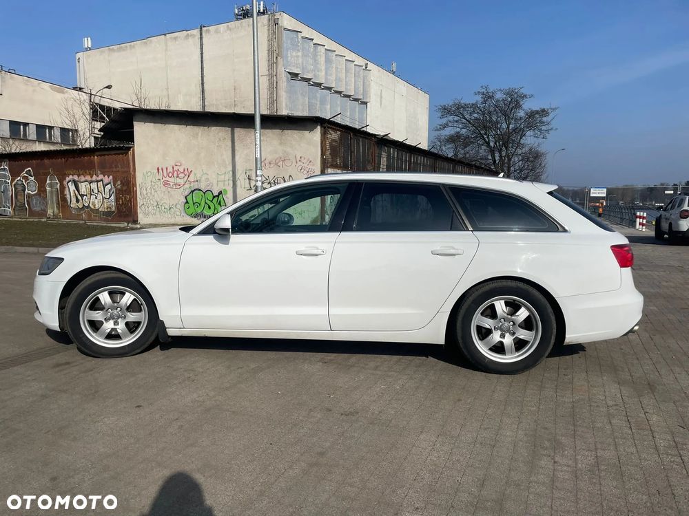 Audi A6 Avant 2.0 TDI - 9