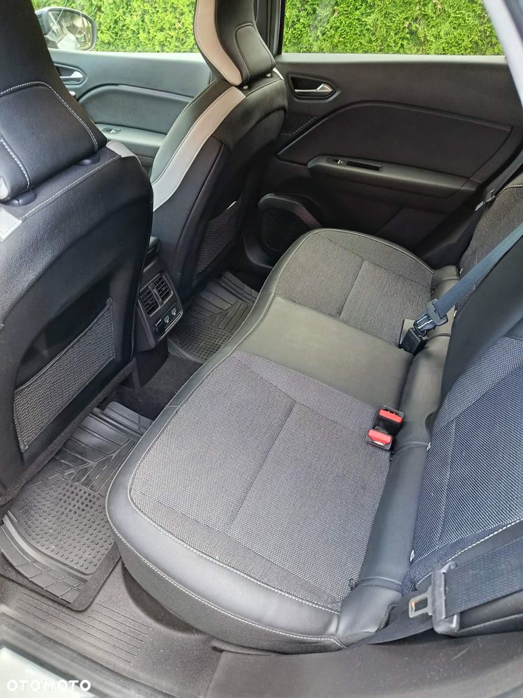Renault Captur 1.3 TCe mHEV Intens EDC - 17