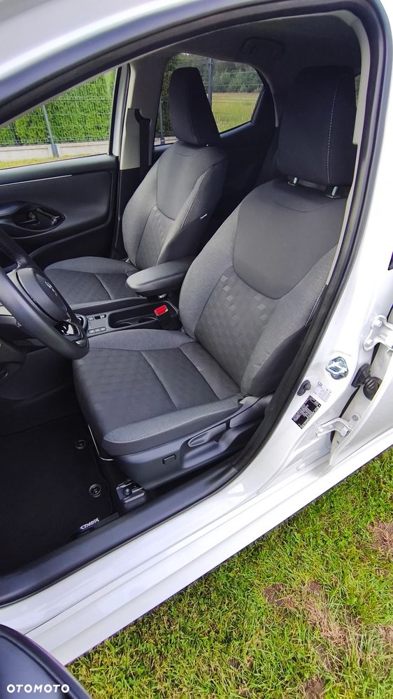 Toyota Yaris Hybrid 1.5 Active - 31