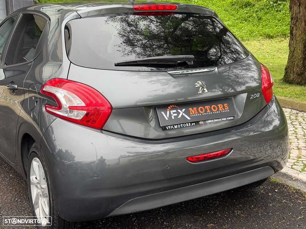 Peugeot 208 1.2 PureTech Active - 19