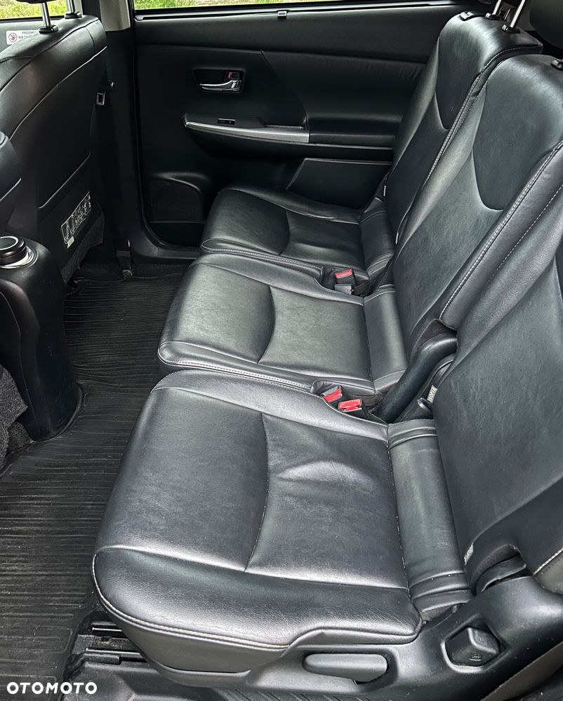 Toyota Prius+ (Hybrid) Comfort - 16