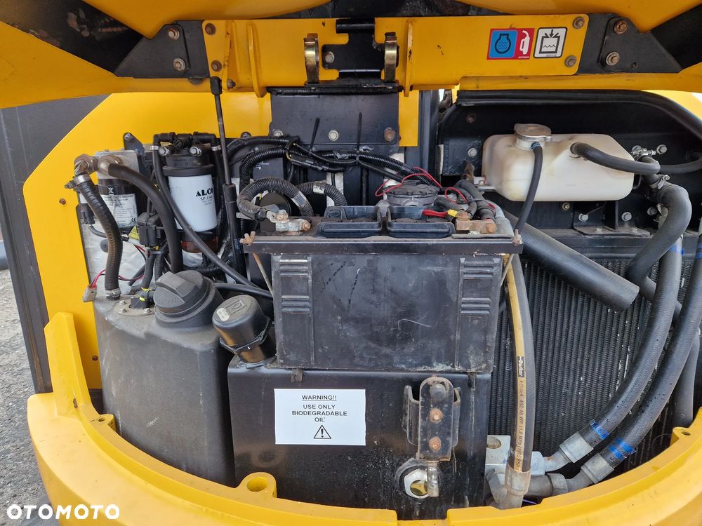 JCB 48 z-1 , 8026 cts , 15 c-1, Yanmar vio 27, Kubota 057-4, - 15