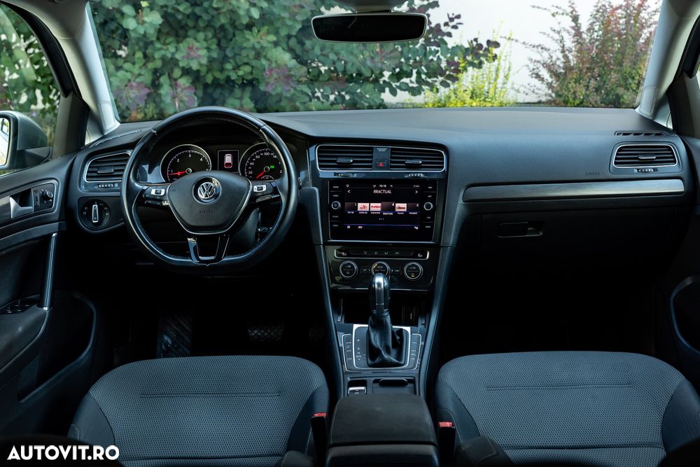 VOLKSWAGEN Golf 2019 — imagine 14
