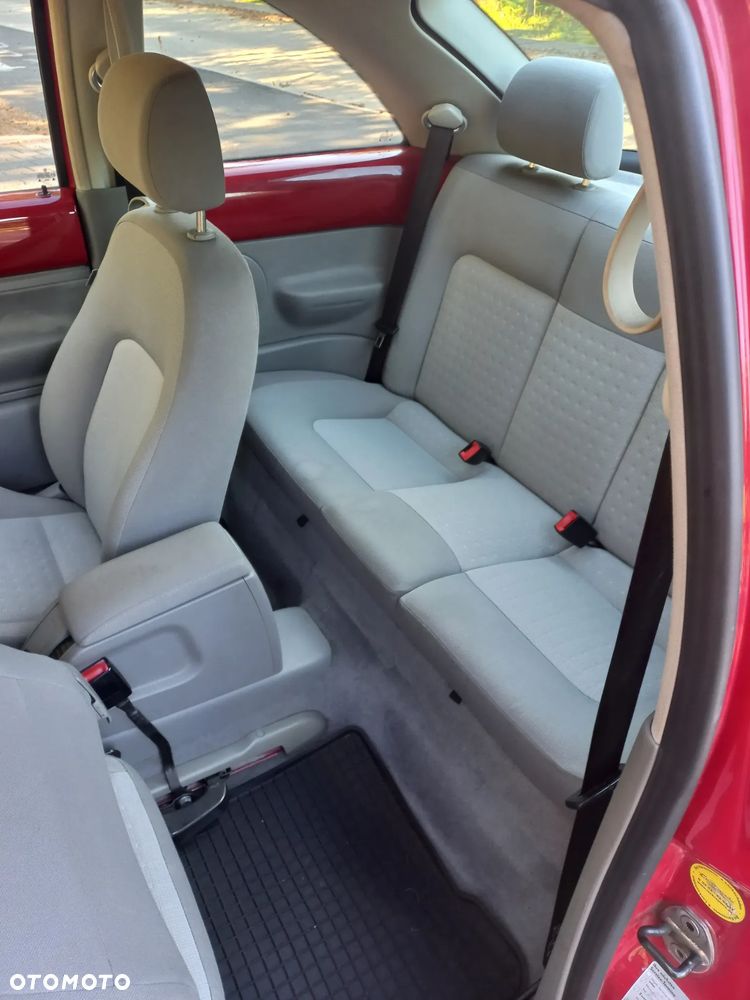 Volkswagen New Beetle 2007