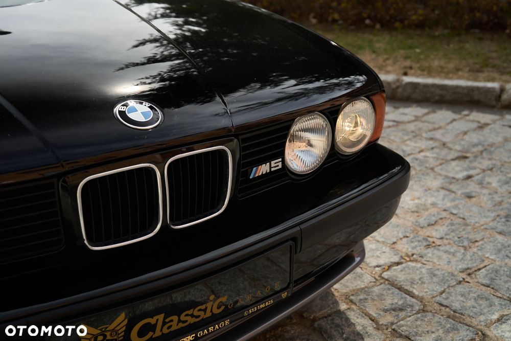 BMW M5 Standard - 24