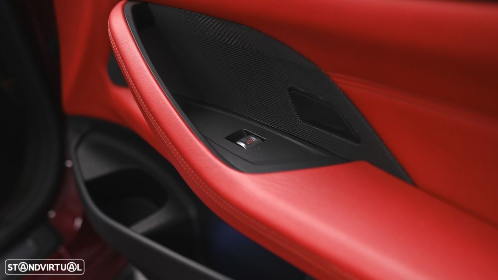 BMW M4 Competition Pack 50 anos M - 44