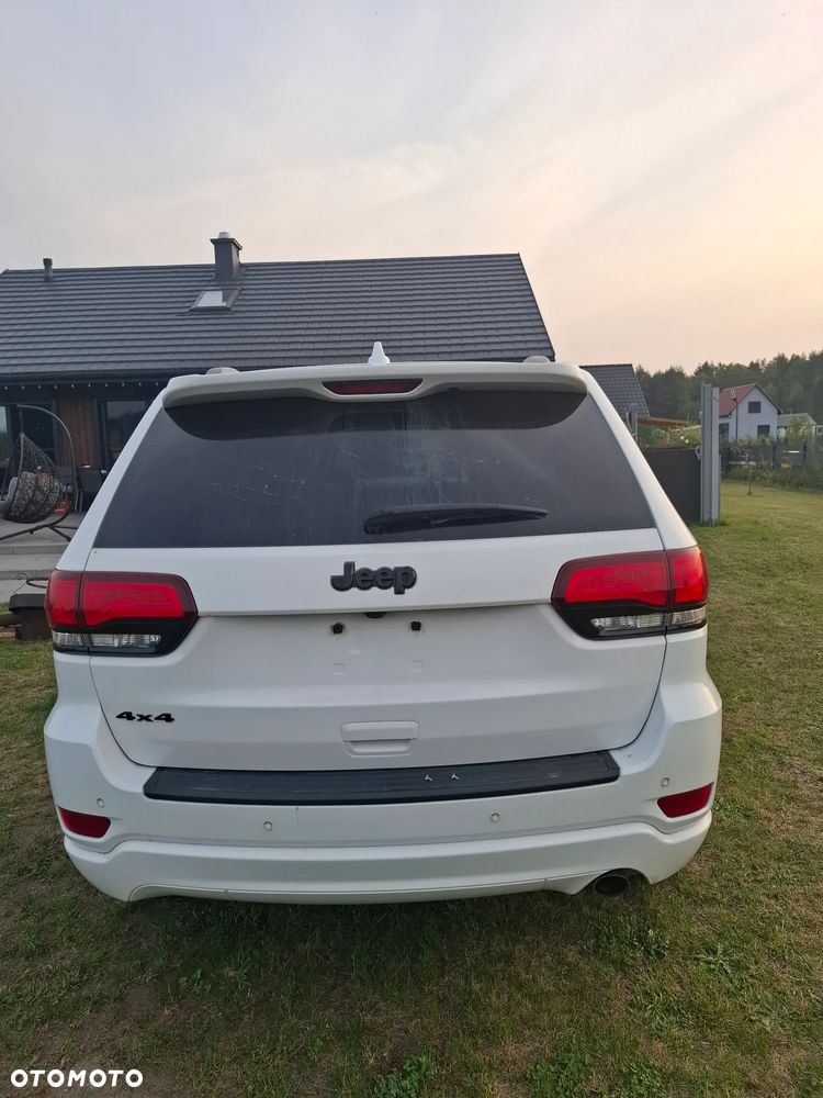 Jeep Grand Cherokee - 6