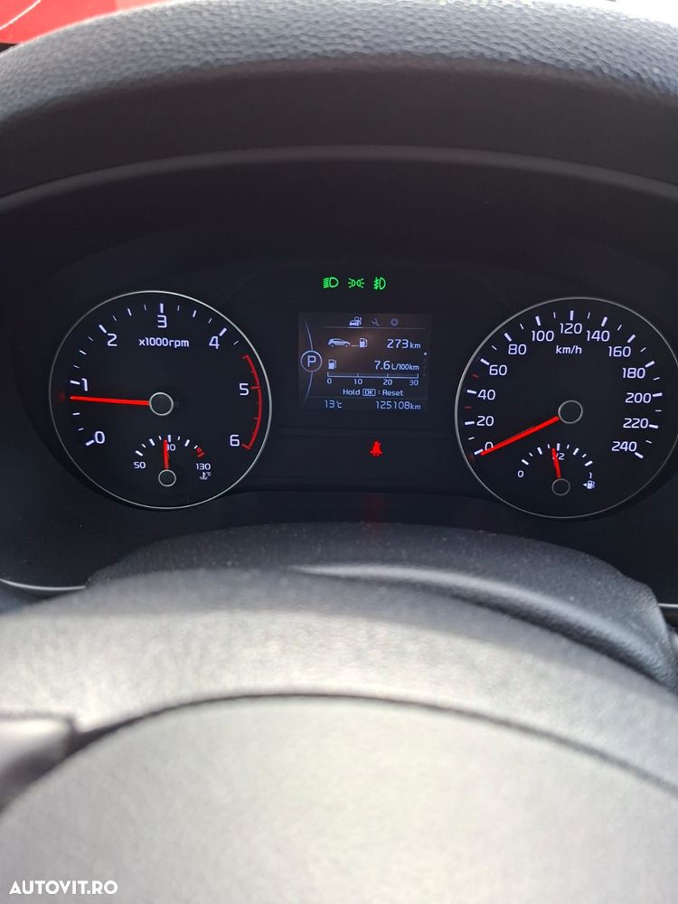 Kia Sportage 1.7 DSL 7DCT 4x2 Classic - 22