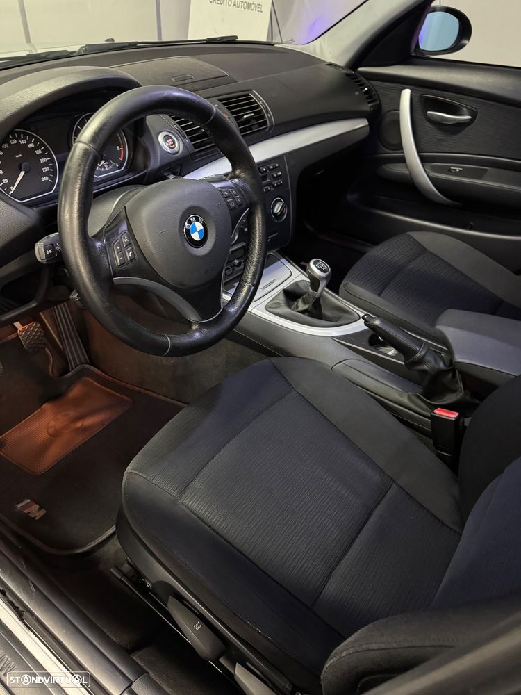 BMW 118 d Lifestyle - 25
