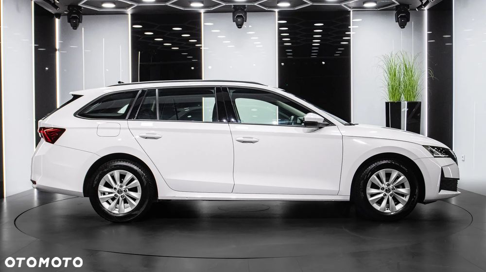Skoda Octavia 1.5 TSI Essence - 8