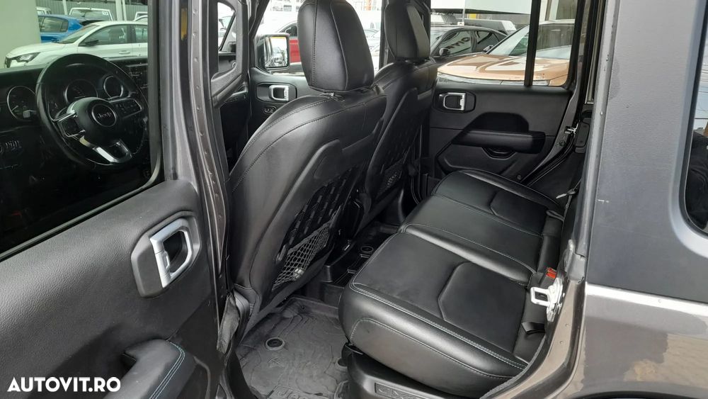 Jeep Wrangler 2.0 4xe AT8 PHEV Rubicon - 12