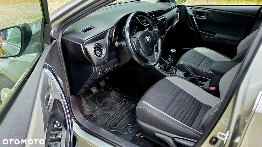 Toyota Auris 1.33 VVT-i Premium - 9