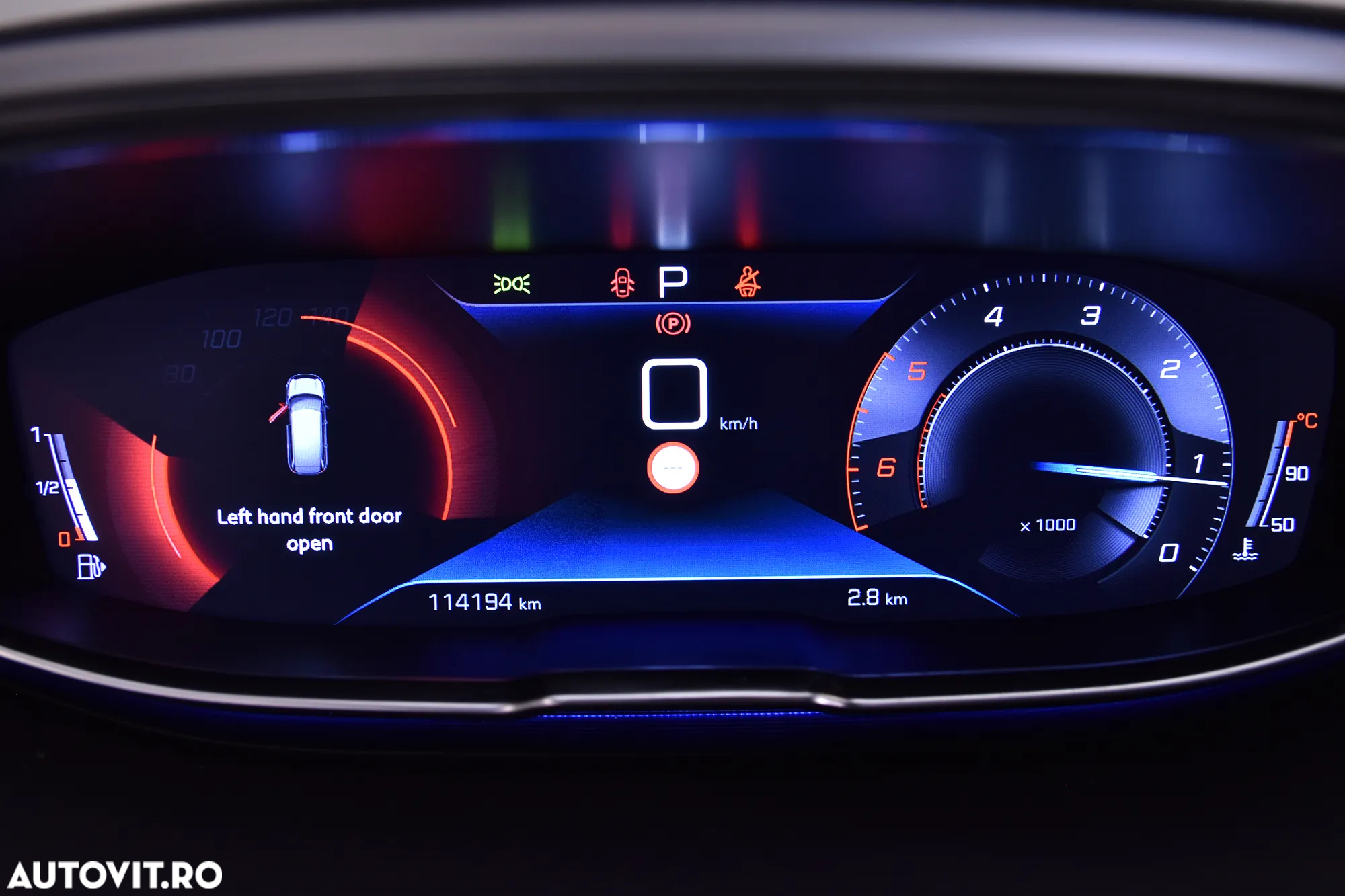 Peugeot 5008 BlueHDI 130 EAT8 GT - 10