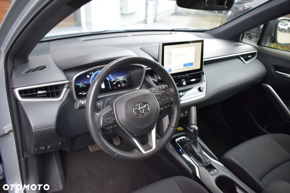 Toyota Corolla Cross 2.0 Hybrid Style AWD - 12