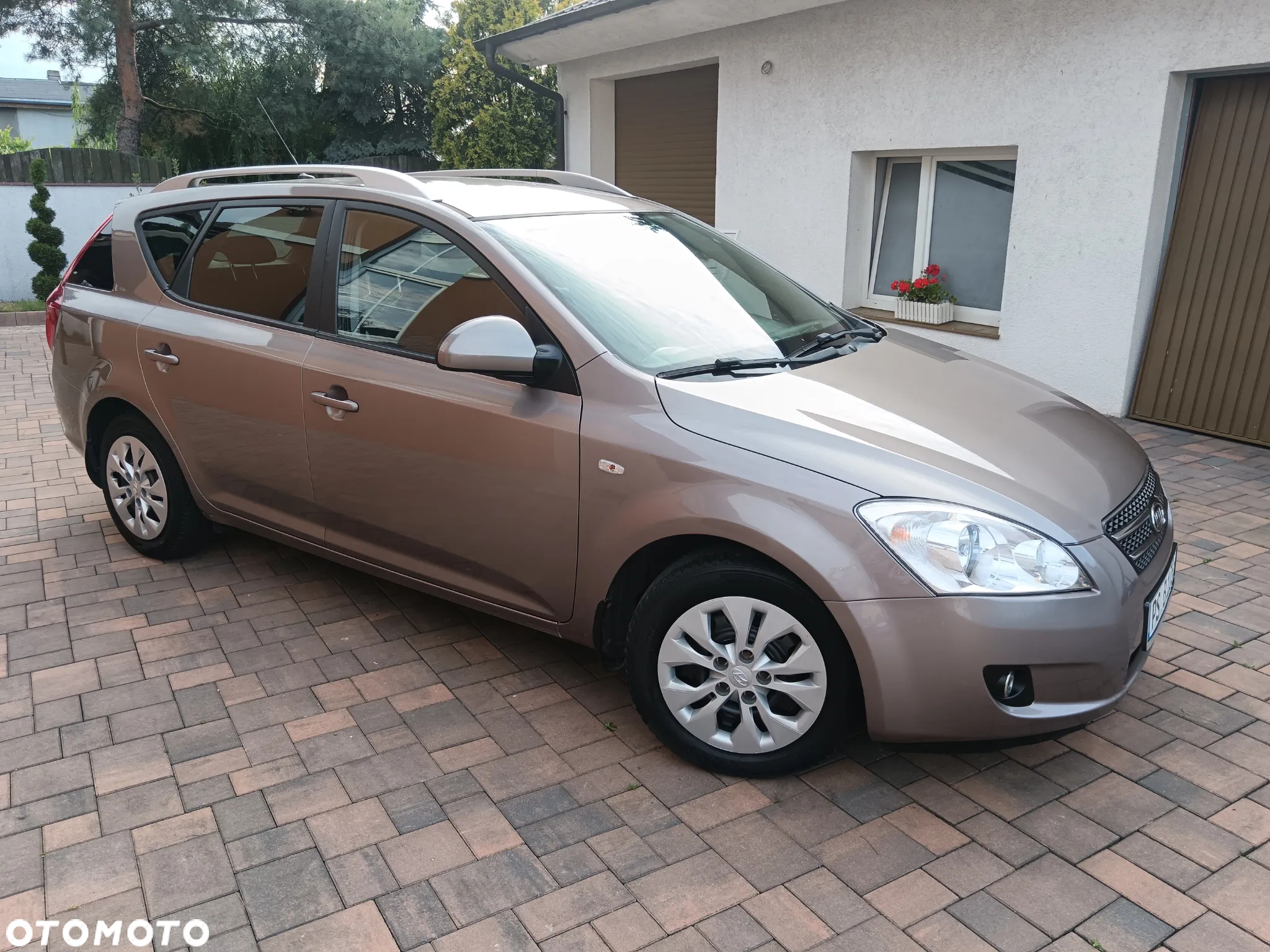 Kia Ceed Cee'd 1.4 Comfort + - 7