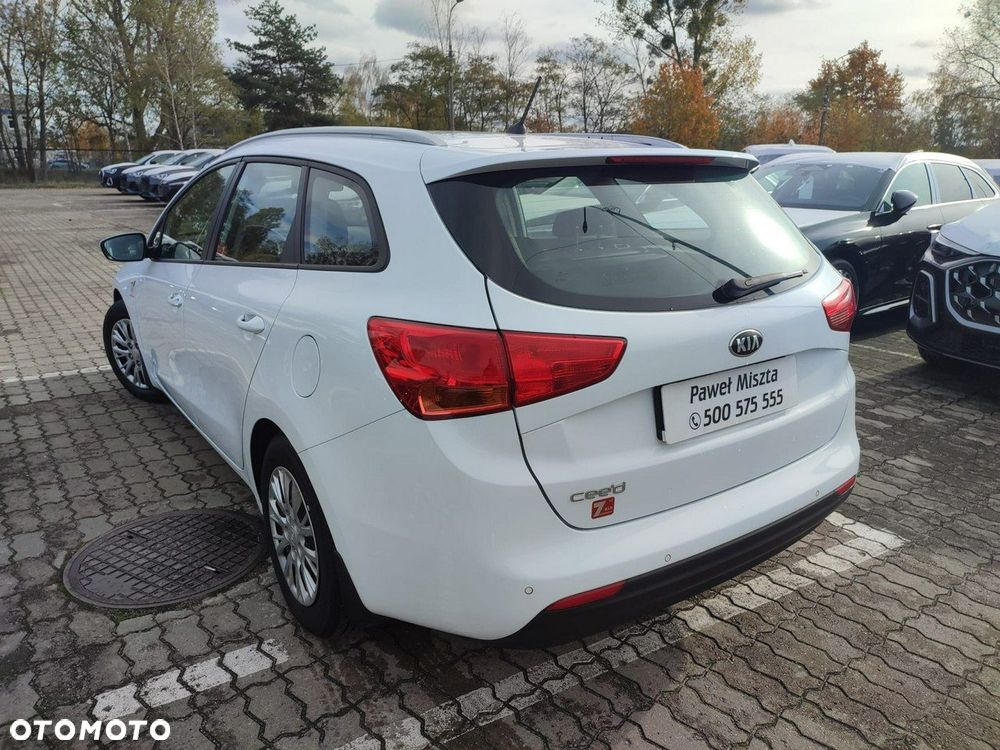 Kia Ceed - 3