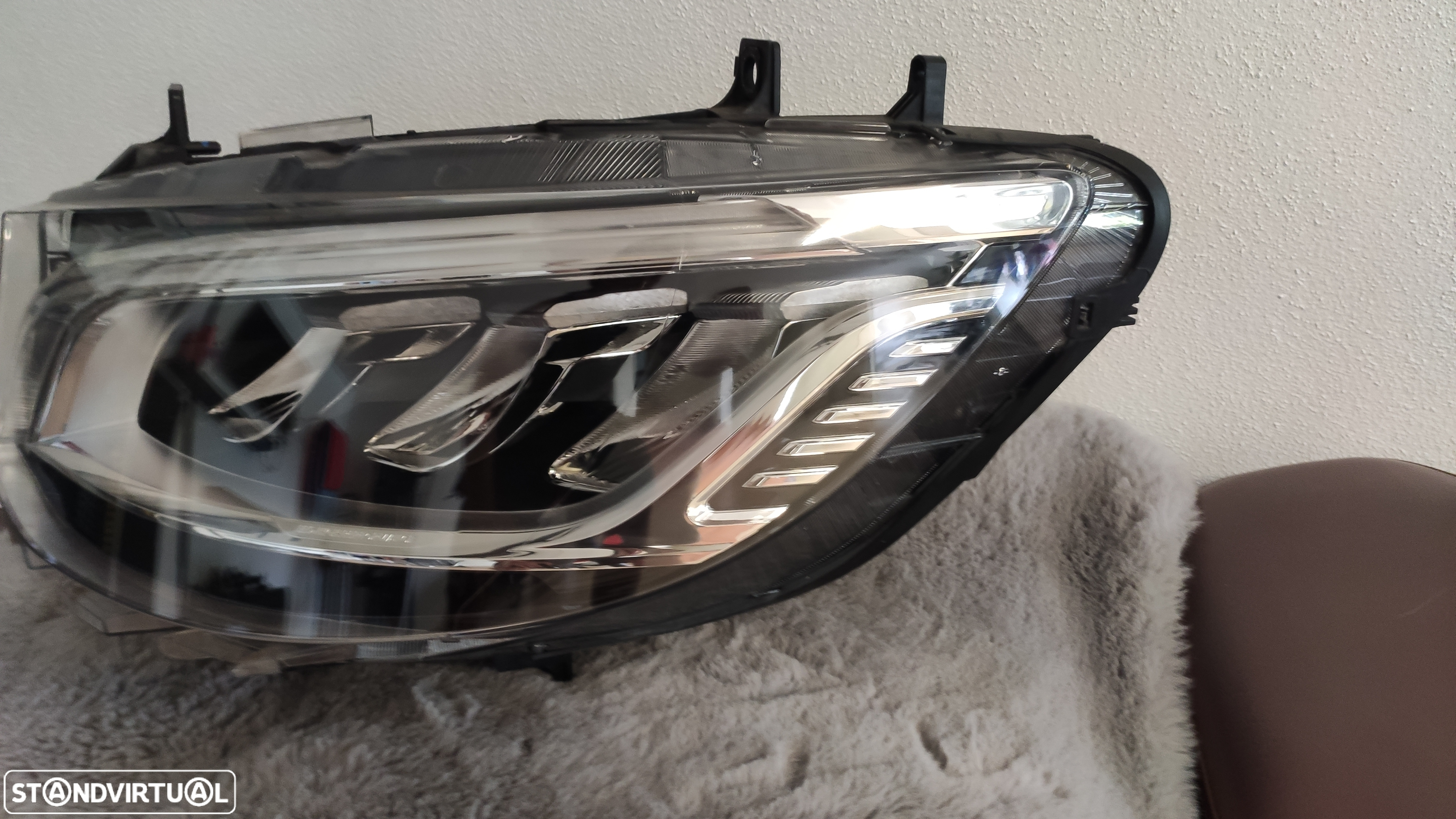 farol esquerdo Mercedes Sprinter w910 full Led - 3