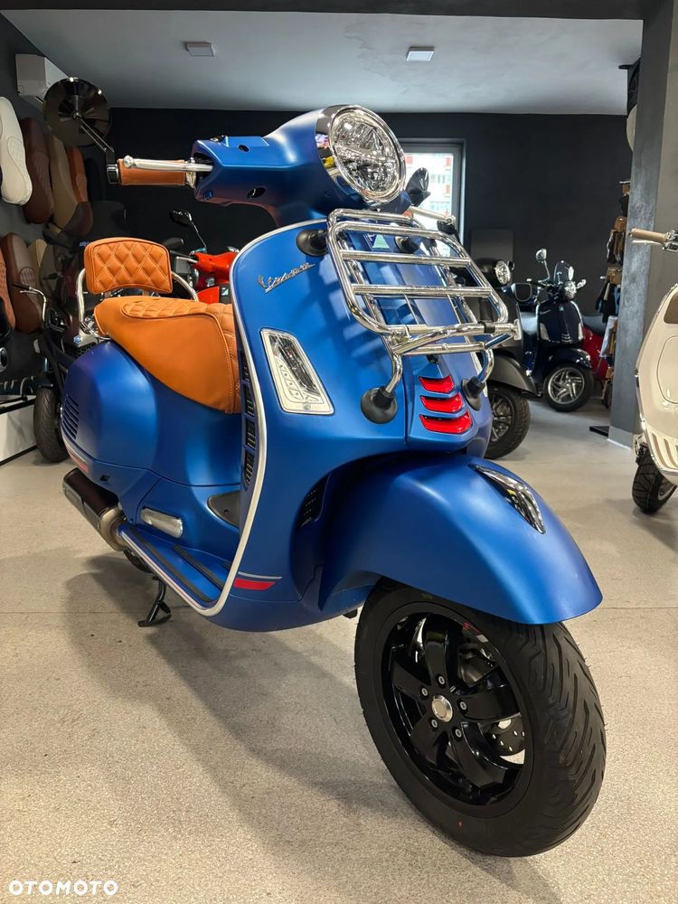 Vespa GTS - 1