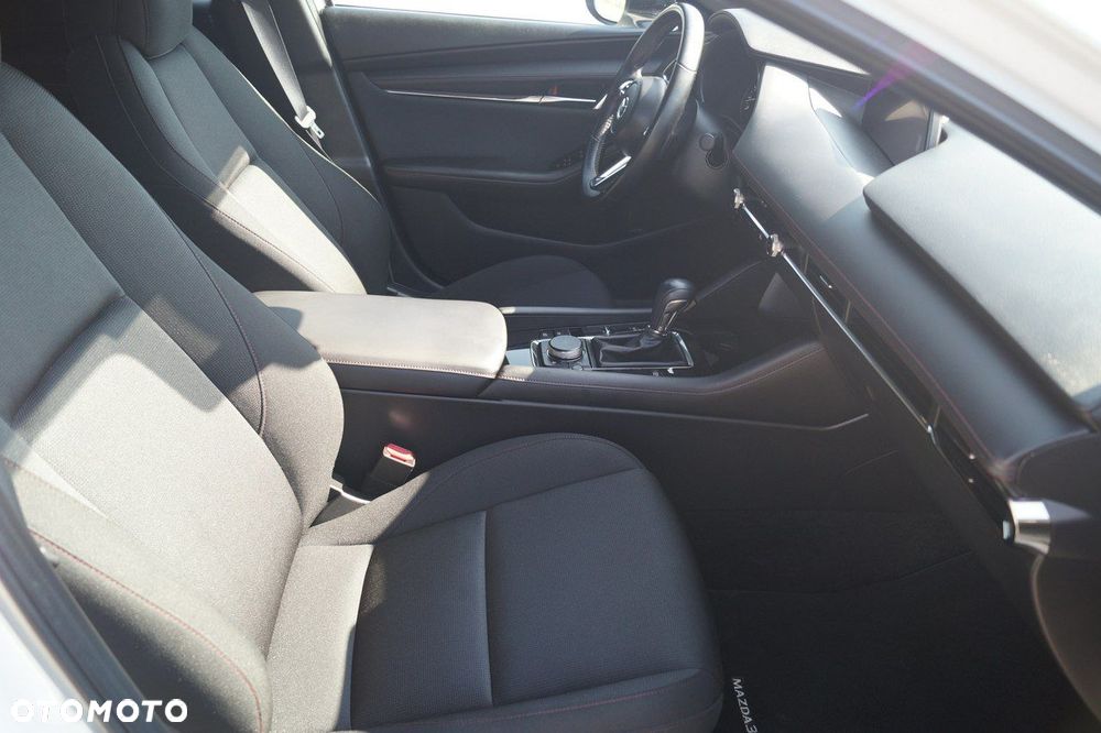 Mazda 3 - 17