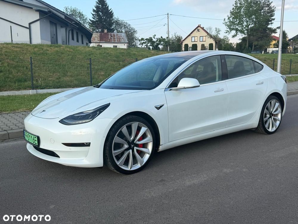 Tesla Model 3 - 22