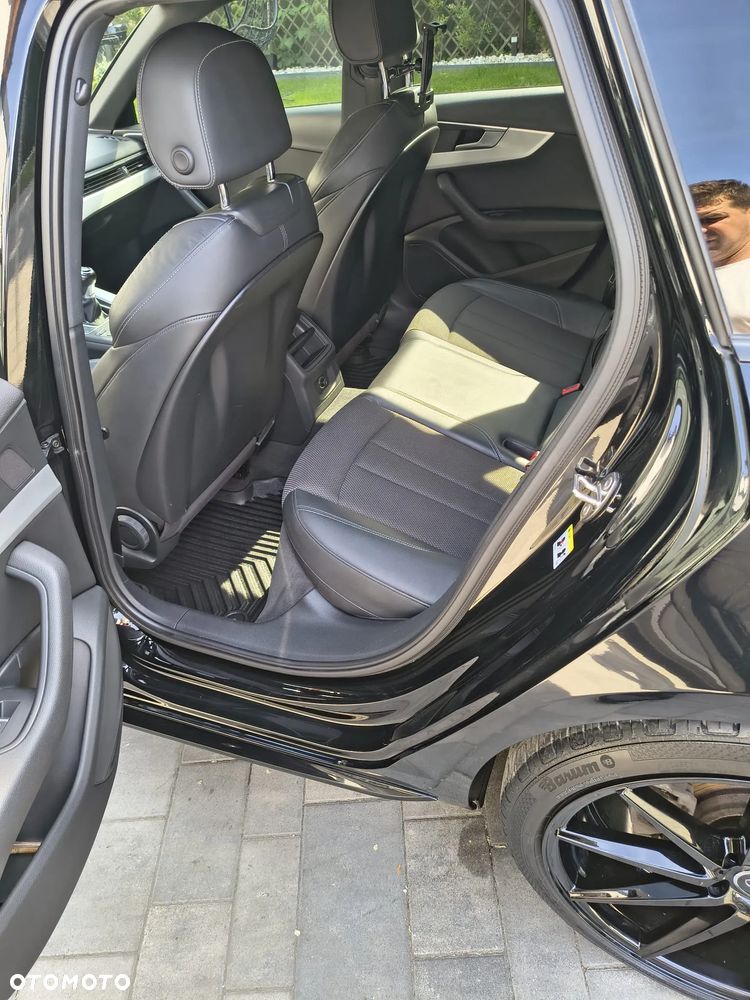 Audi A4 Avant 2.0 TDI - 15