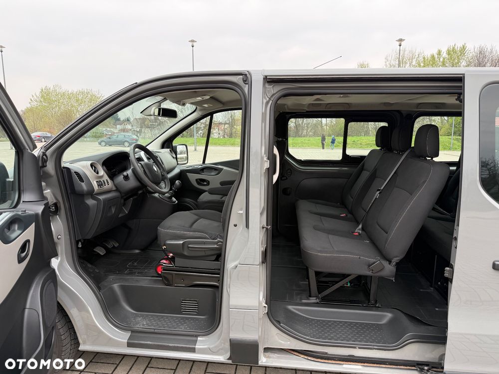 Renault Trafic - 10