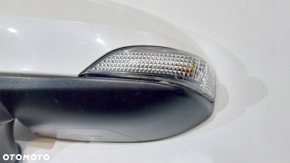 LUSTERKO LEWE TOYOTA VERSO 13-18r LIFT 9 PIN 070 - 3