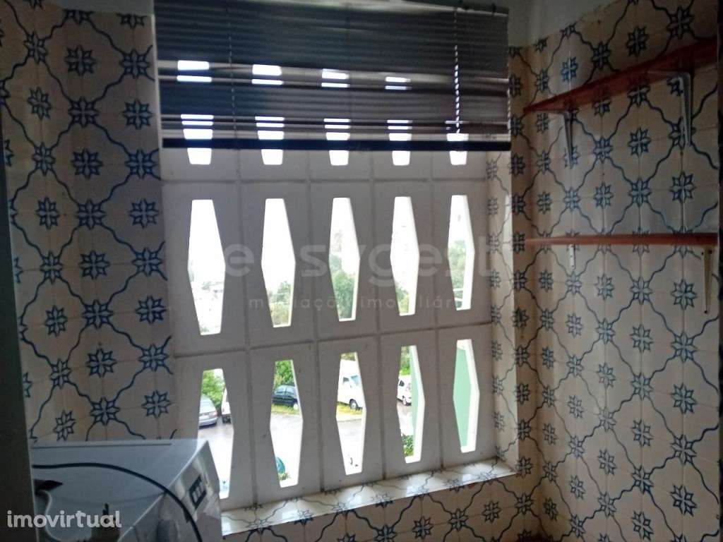 Apartamento T2 em Portimão com ótima localização e excelente exposi... - Grande imagem: 3/13