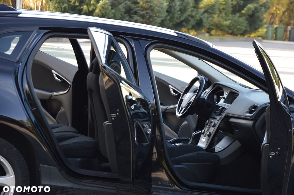 Volvo V40 Cross Country T4 AWD Geartronic Kinetic - 29