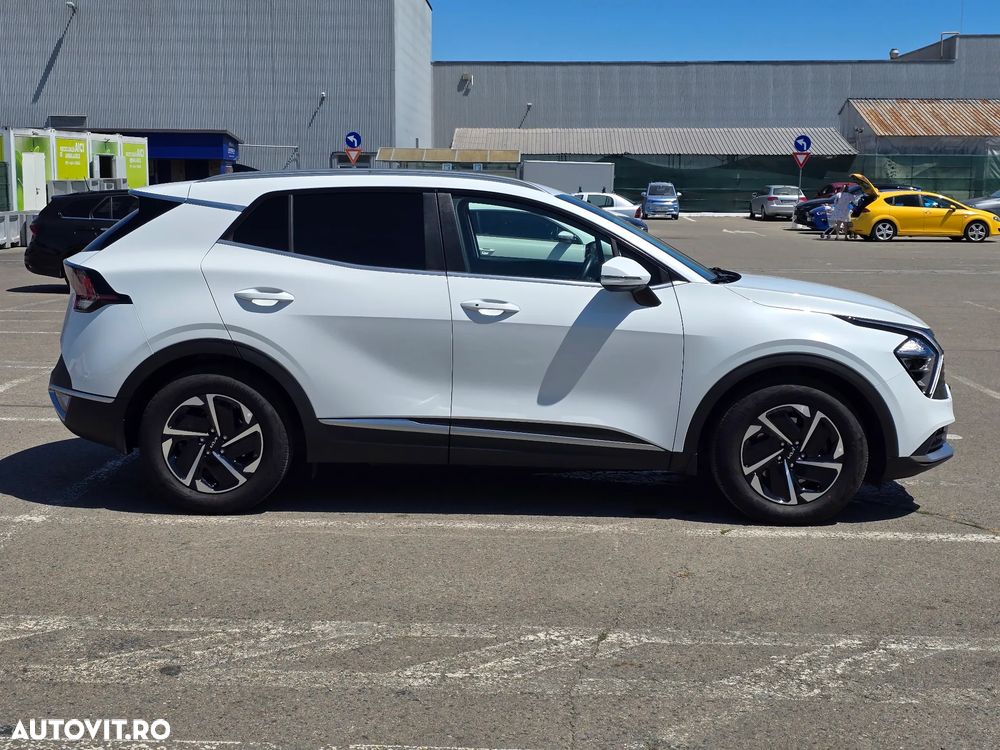 Kia Sportage 1.6 T-GDI MHEV 7DCT HP 4x2 Business Line - 6