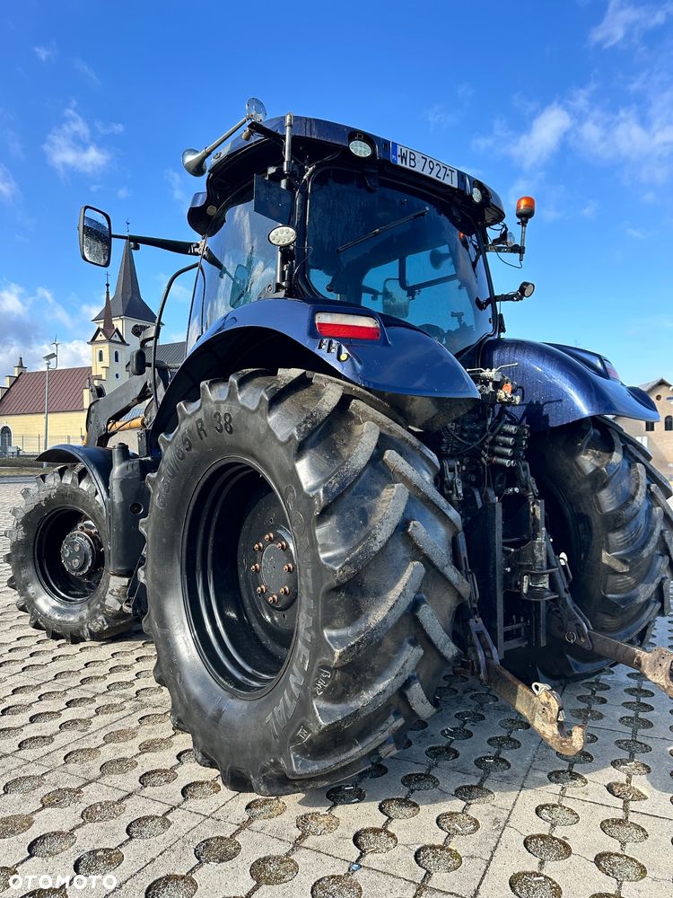 New Holland T7.210 Auto command - 1