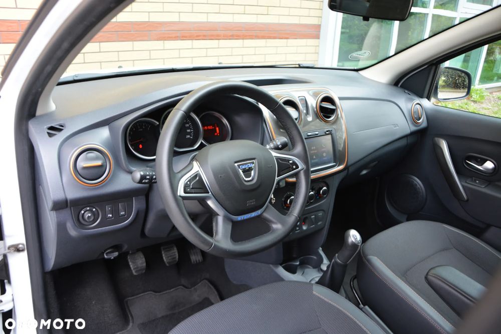 Dacia Sandero Stepway 0.9 TCe Laureate S&S - 33