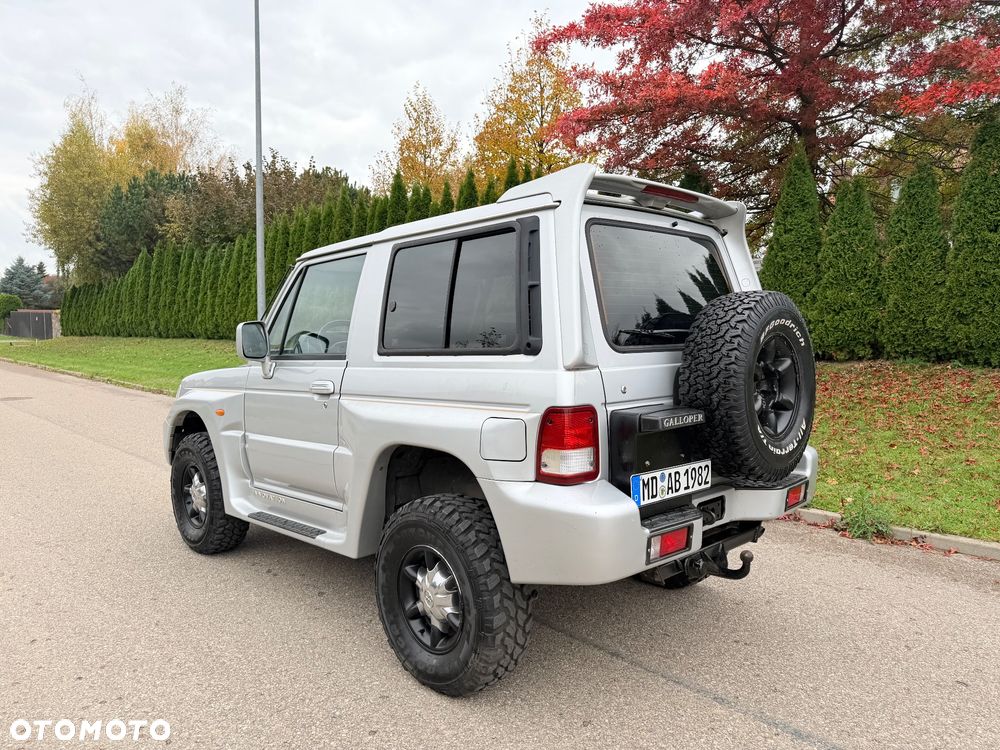 Hyundai Galloper SWB 3.0 V6 - 11