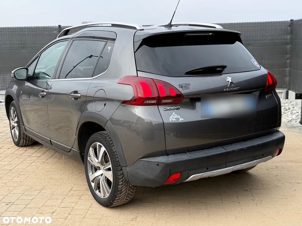 Peugeot 2008 PureTech 110 Stop&Start EAT6 Crossway - 3
