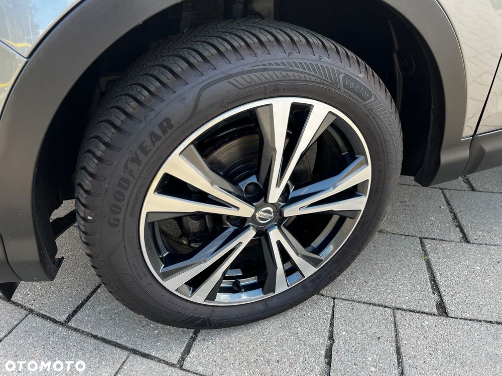Nissan Qashqai 1.6 Tekna - 9