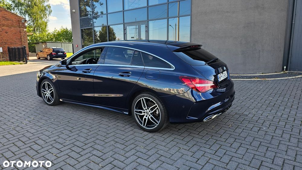 Mercedes-Benz CLA 180 AMG Line - 13