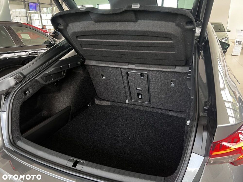Skoda Octavia 1.5 TSI mHEV Drive Selection DSG - 24