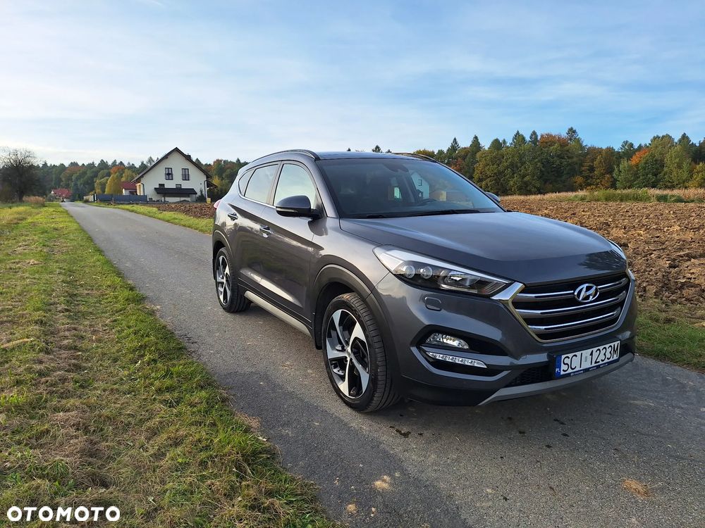 Hyundai Tucson 2.0 CRDI BlueDrive Style 2WD - 11