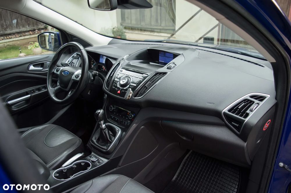 Ford Kuga 2.0 TDCi 2x4 Individual - 29