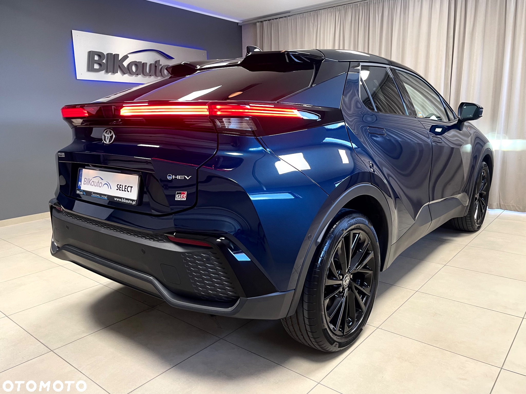 Toyota C-HR - 5