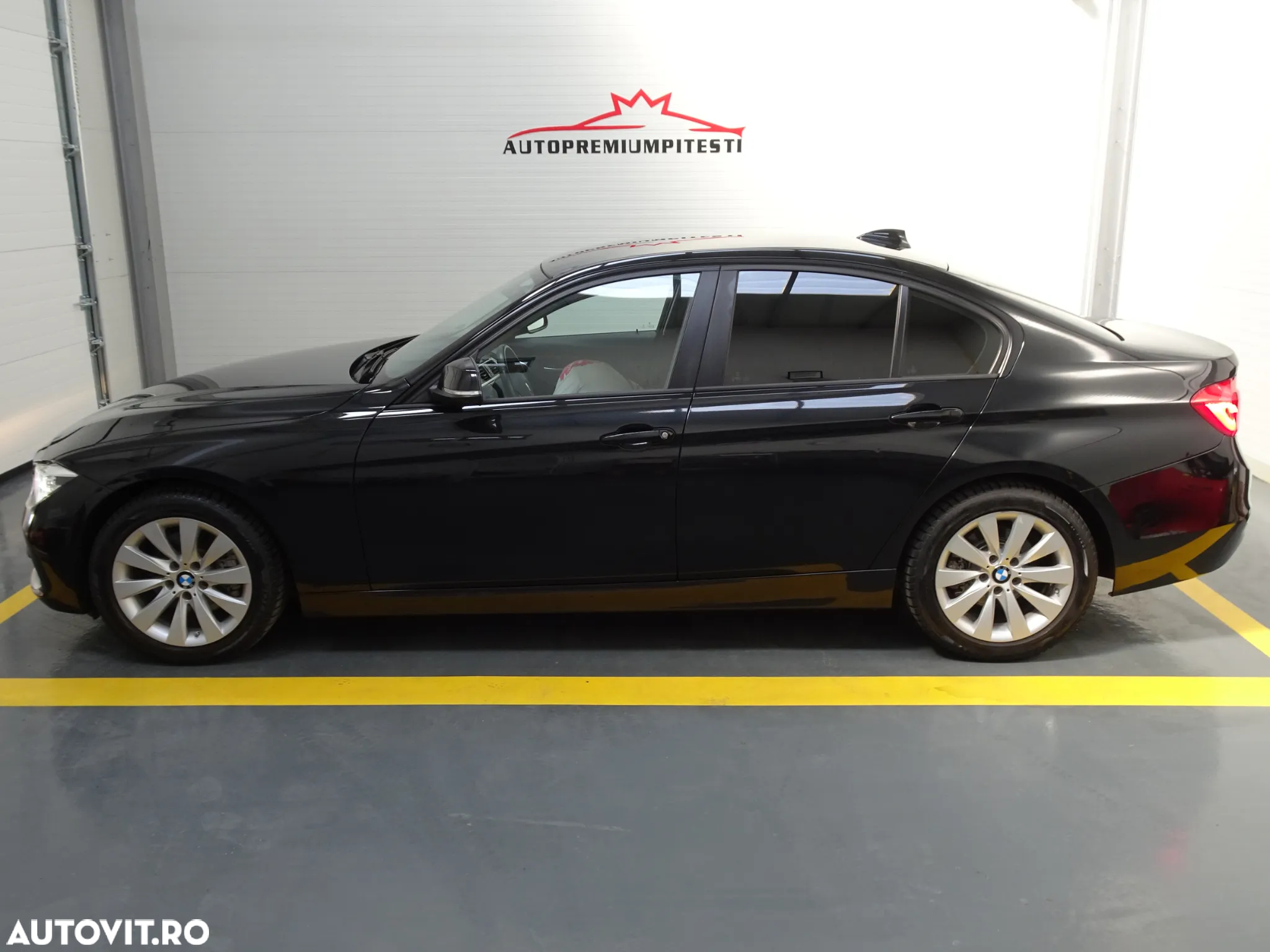 BMW Seria 3 320d xDrive Sport Line - 16