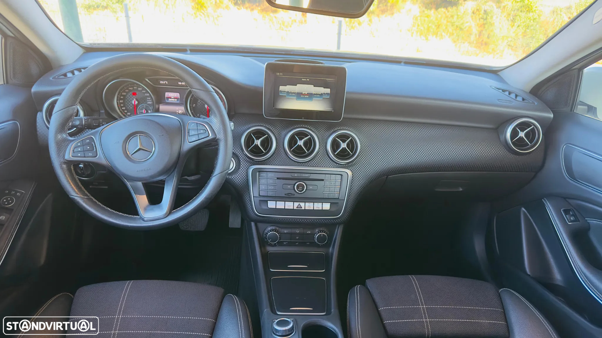 Mercedes-Benz A 200 CDI 7G-DCT Urban - 8
