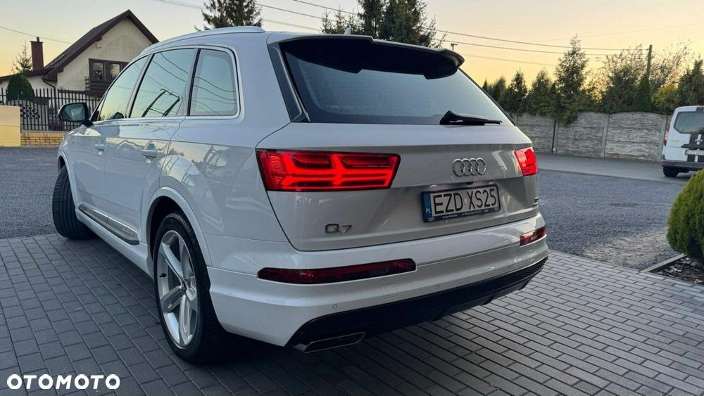 Audi Q7 3.0 TDI Quattro Tiptronic - 18