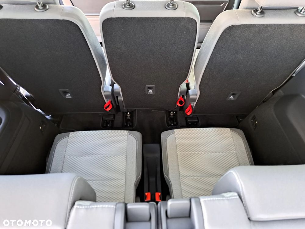 Volkswagen Touran 1.5 TSI EVO Special Edition DSG - 15