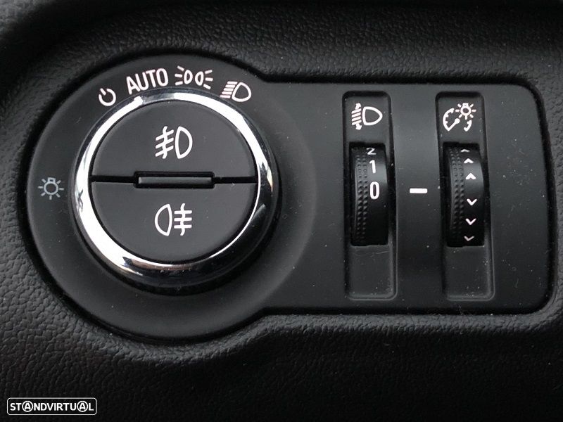 Opel Insignia Sports Tourer 1.6 CDTi Executive S/S - 15