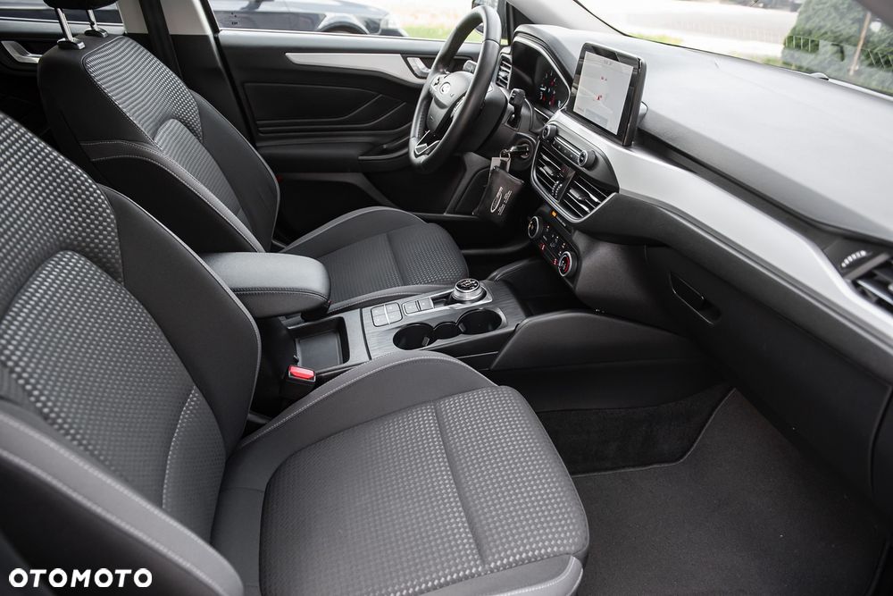 Ford Focus - 31