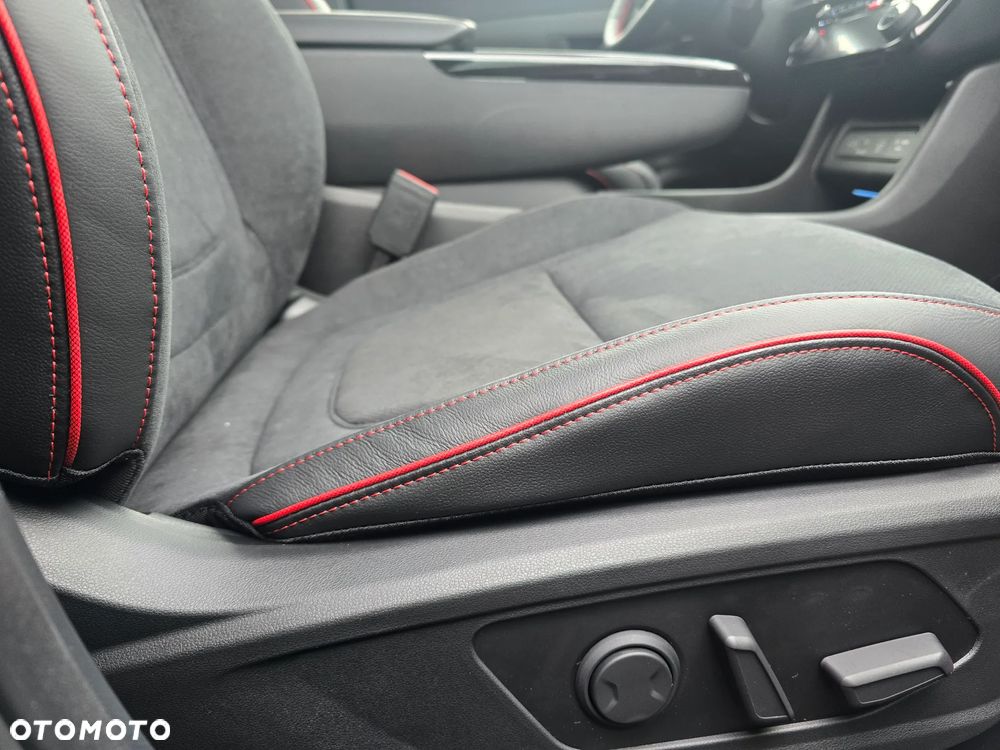 Hyundai Tucson 1.6 T-GDi HEV N-Line 2WD - 15