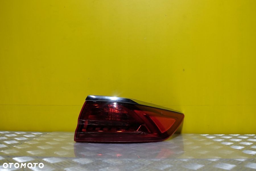 KIA CADENZA 2017-2019 LAMPA TYŁ PRAWA LED USA - 1